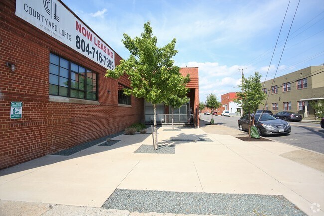 Foto del edificio - Courtyard Lofts