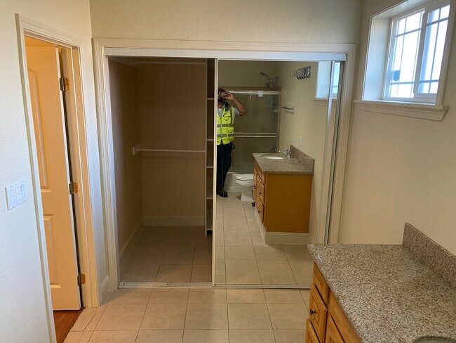 Master Bathroom - 1455 Exposition Blvd