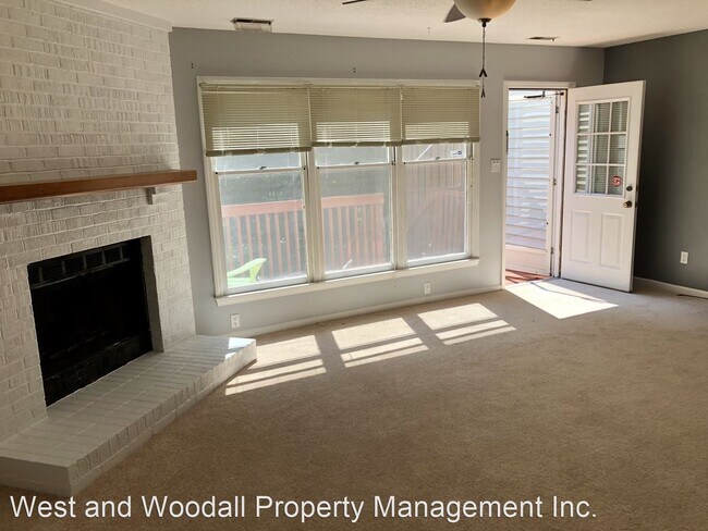 Building Photo - 2 br, 1.5 bath House - 30 Prestwick Place