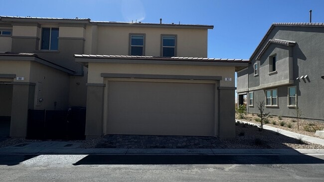 Building Photo - 92 Hornbeck Ln