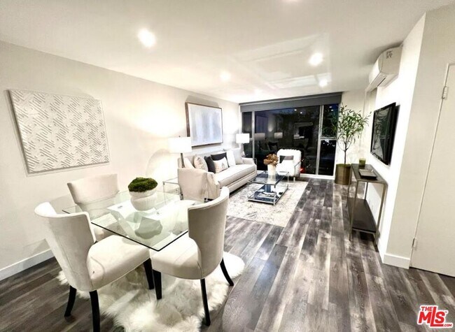 Foto del edificio - 9500 W Olympic Blvd