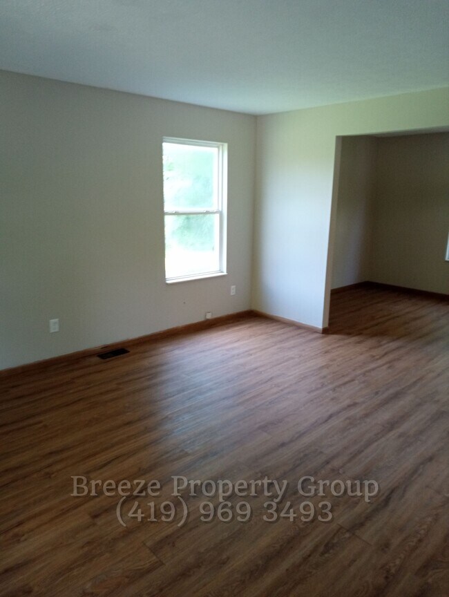 Foto del edificio - 149 S Forest Ave
