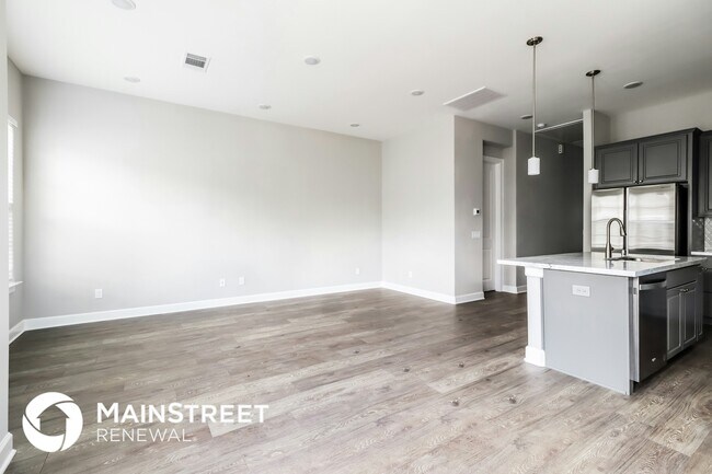 Foto del edificio - 5117 Pine Reach Dr