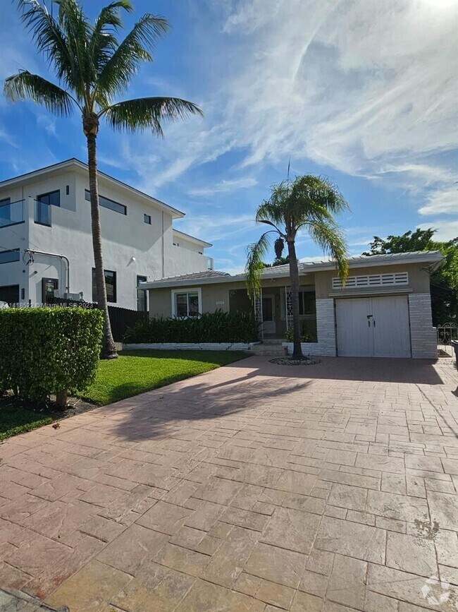 Surfside Apartments for Rent Surfside, FL 184 Rentals