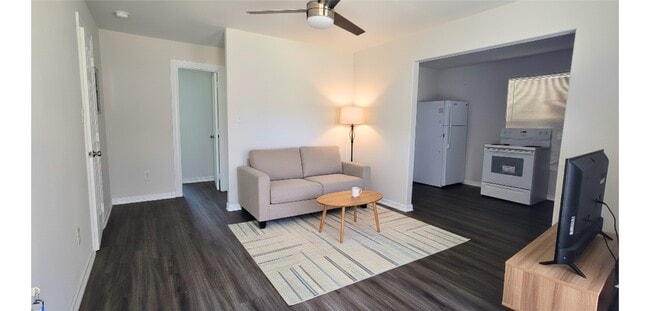 Foto del edificio - 3614 Tuam St