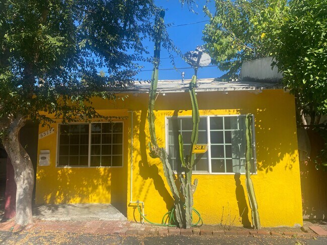 Building Photo - 6317 Cahuenga Blvd