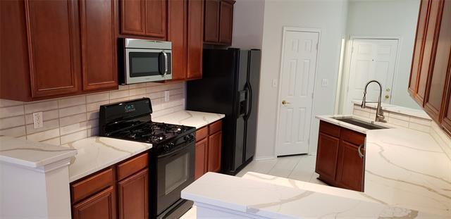 Foto del edificio - 3237 Parma Ln