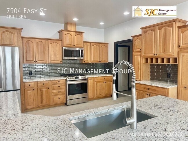 Foto del edificio - 7904 Easy St