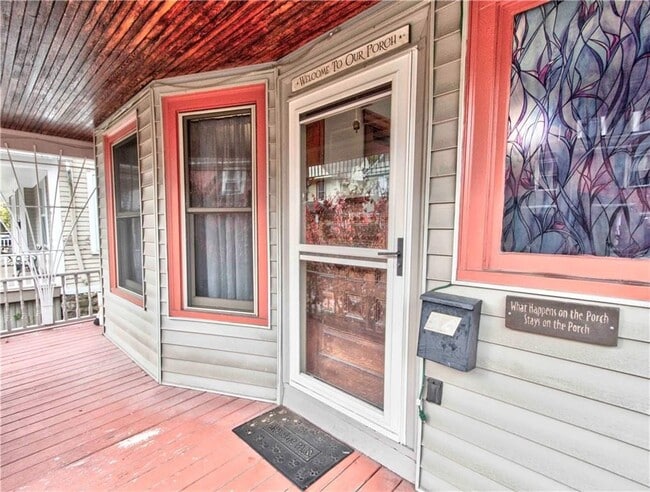 Building Photo - 44 Elmhurst St