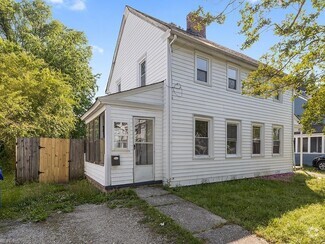 Building Photo - 10 Cotton Pl