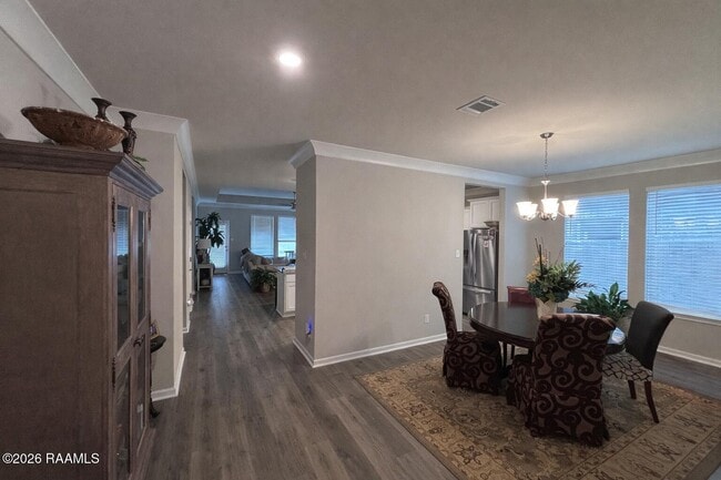 Foto del edificio - 400 Eastwood Dr