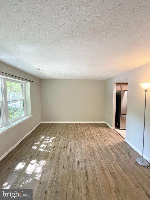 Building Photo - 1602 Harvest Green Ct
