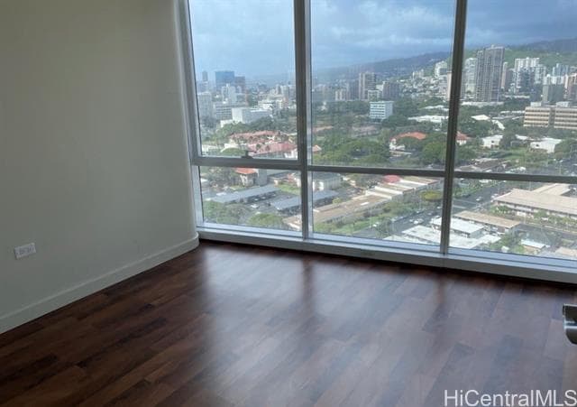 Building Photo - 1296 Kapiolani Blvd