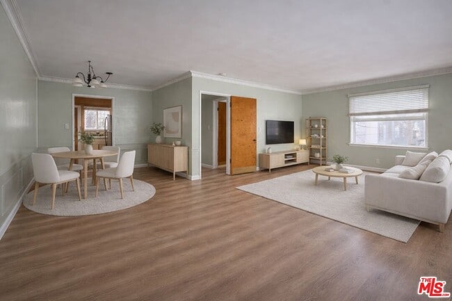 Foto del edificio - 831 Austin Ave