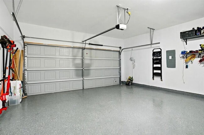 Foto del edificio - 1333 Almond Rd