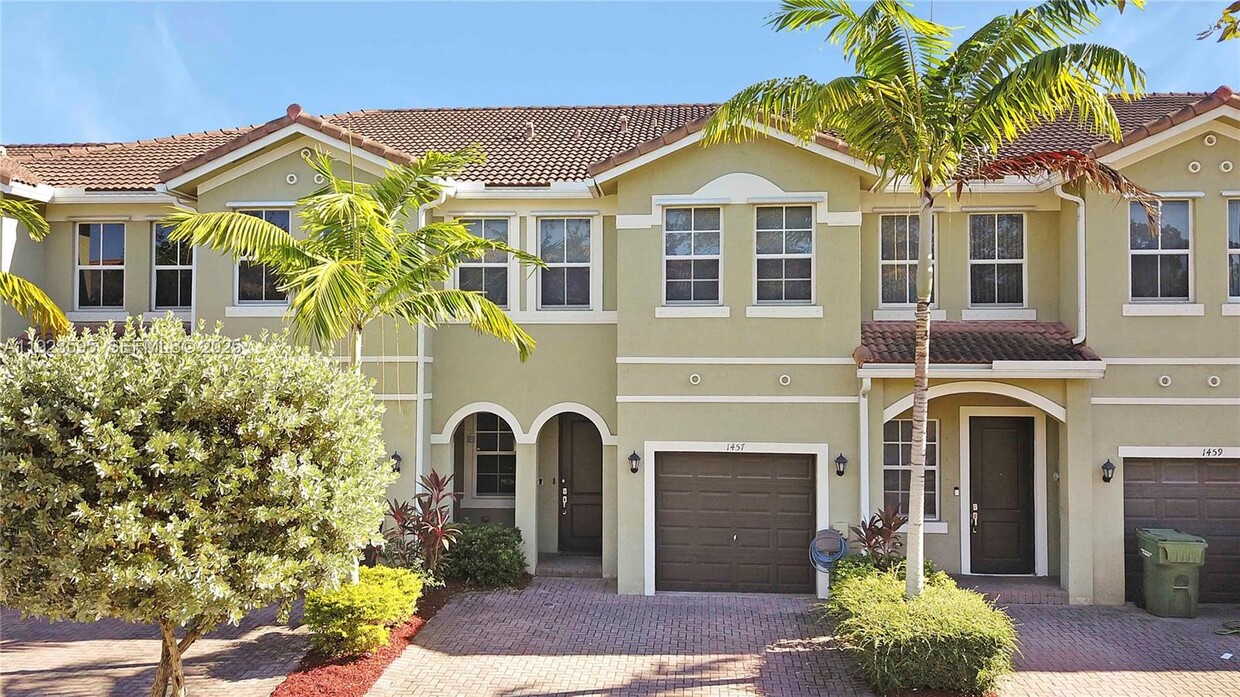 Foto principal - 1458 SE 26th Ave