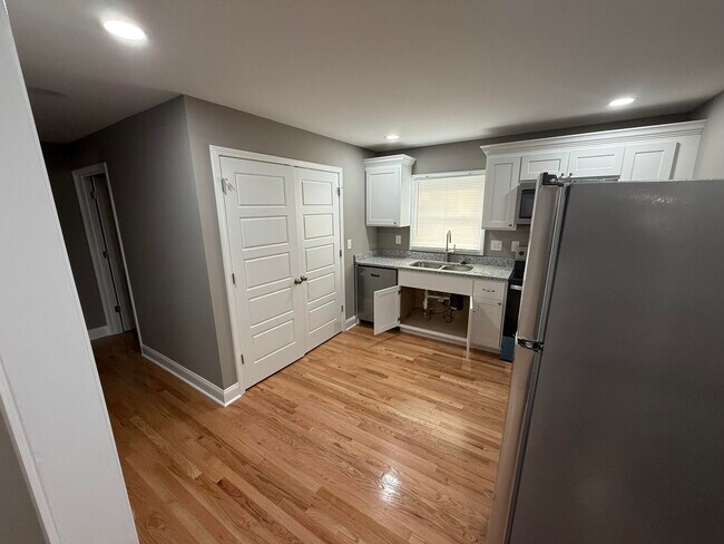 Foto del edificio - 402 Gunn St