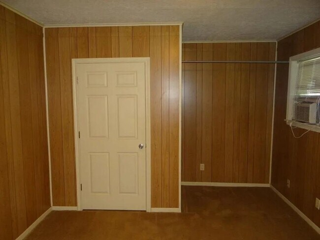 Foto del edificio - New Remodel Unit!