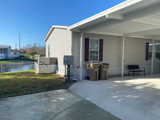 Building Photo - Spectacular Fully Furnished Home SEASONAL ...