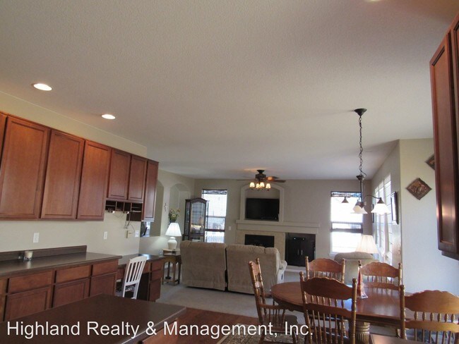 Building Photo - 3 br, 2.5 bath House - 4317 Mt Sneffels St