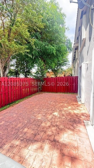 Building Photo - 16042 SW 86th Ln