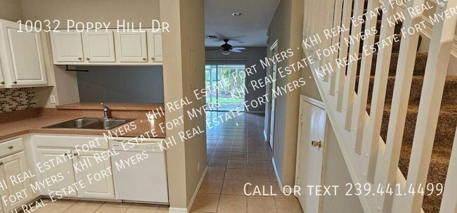 Building Photo - 10032 Poppy Hill Dr