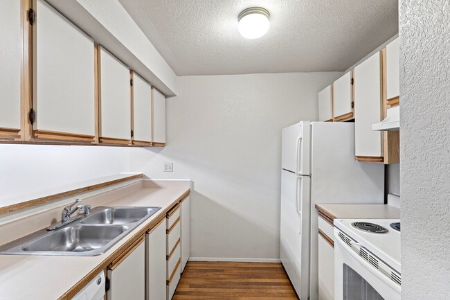 Interior Photo - Heron View Apartment Homes