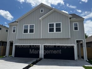 Building Photo - 4354 Clover St