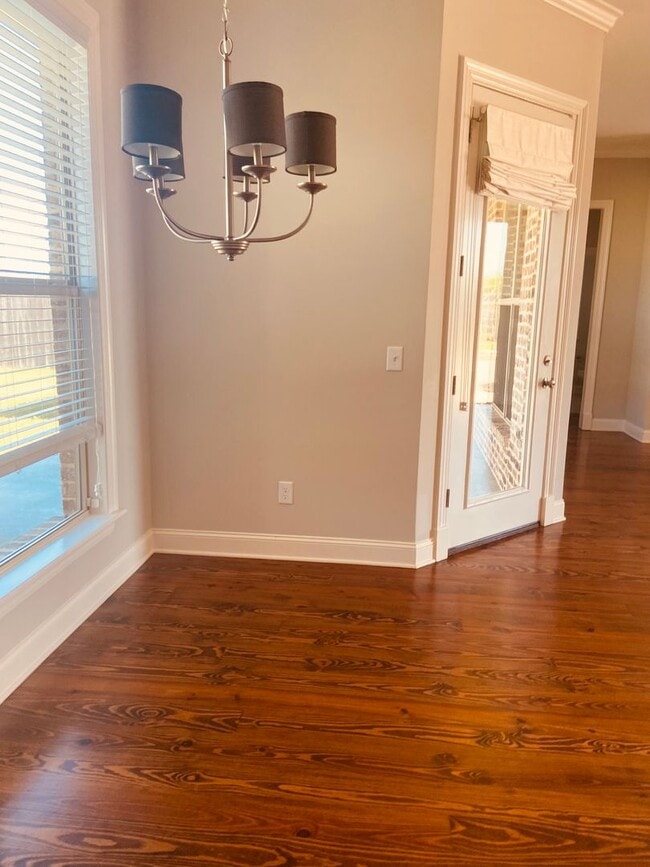 MOVE IN SPECIAL!**** 1/2 OF 1ST MONTH RENT... House Rental in Canton