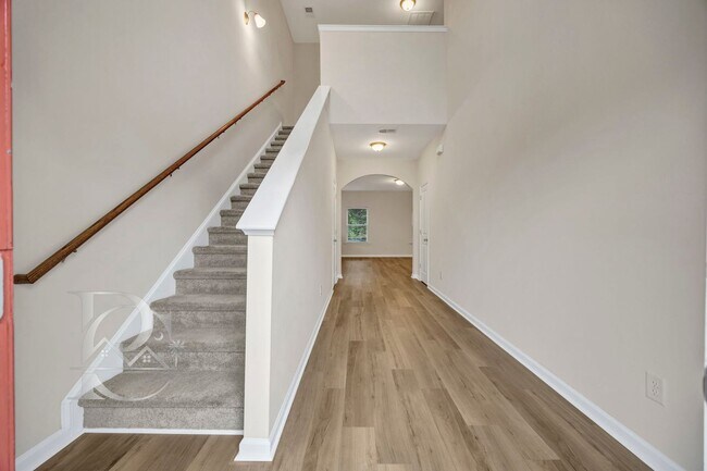Foto del edificio - 17 Heatherlaurel Court