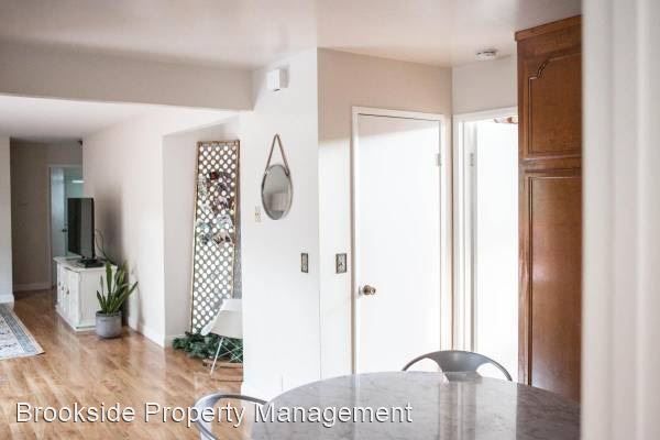 Foto del edificio - 5 br, 3 bath House - 1217 MELBA COURT