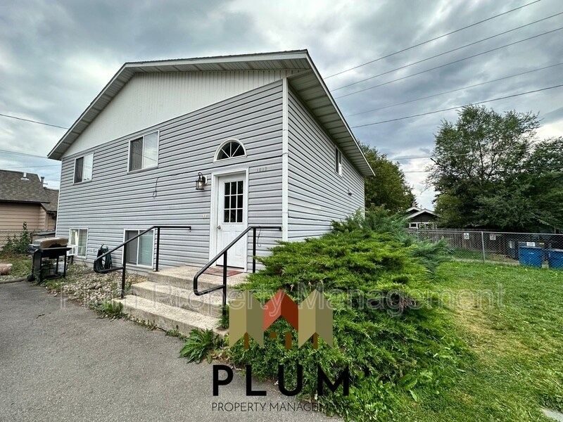 Foto principal - 1023 Cooley St