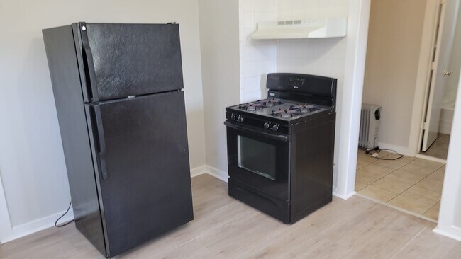 Building Photo - 26 Fox St