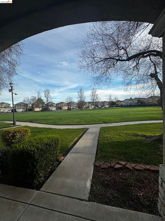 Building Photo - 8224 Shay Cir