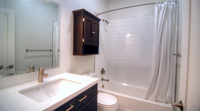 Foto del edificio - 1375 Minna St