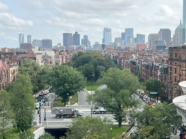 Foto del edificio - 387 Commonwealth Ave