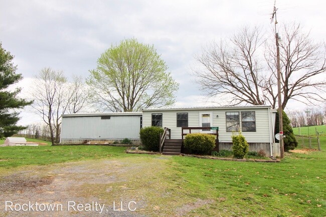 Building Photo - 3 br, 1 bath House - 5489 Scholars Rd