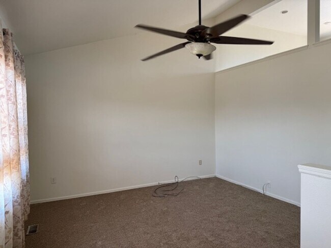 Foto del edificio - 1122 Barnes 315-317 Magpie Ln.