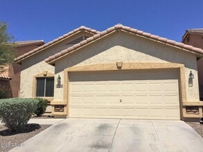 Building Photo - 307 S Carter Ranch Rd