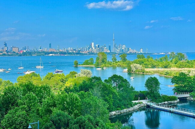 Building Photo - 20 Shore Breeze Dr