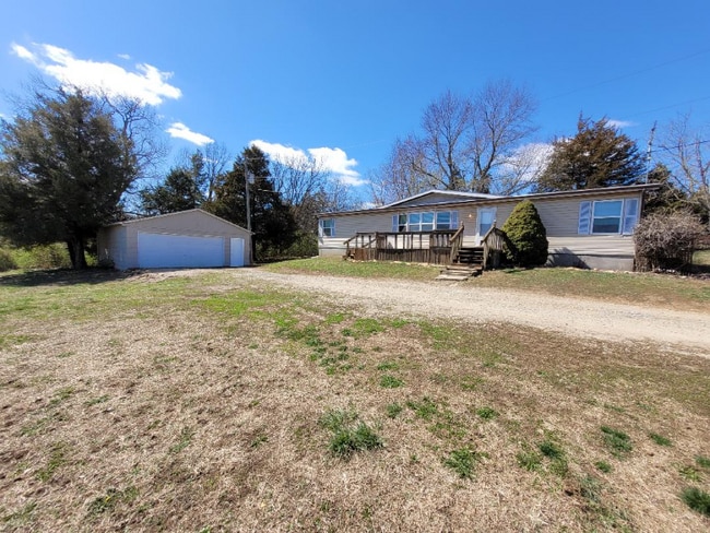 Building Photo - 3841 SE 85th St