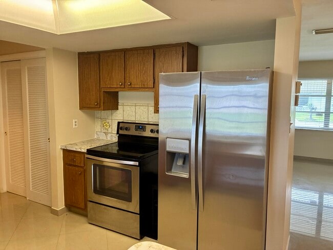 Foto del edificio - 7470 NW 7th Pl