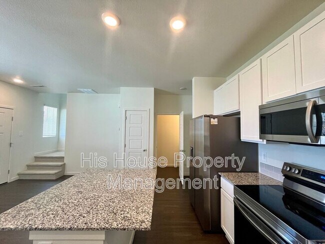 Foto del edificio - 333 Cardinal St