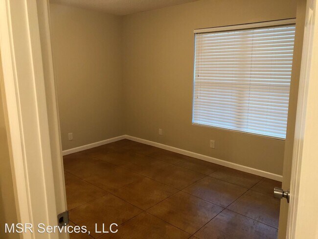 Foto del edificio - 4 br, 2 bath House - 97 Richardson Lake Dr.