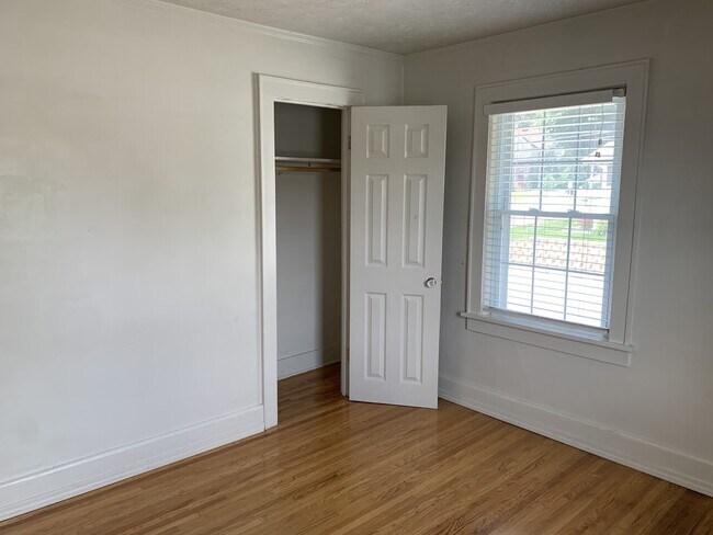 Foto del edificio - 3572 Davenport St