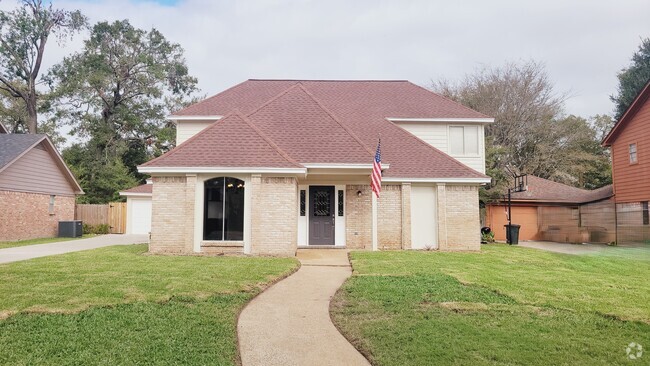 Building Photo - 5715 Kiowa Timbers Dr