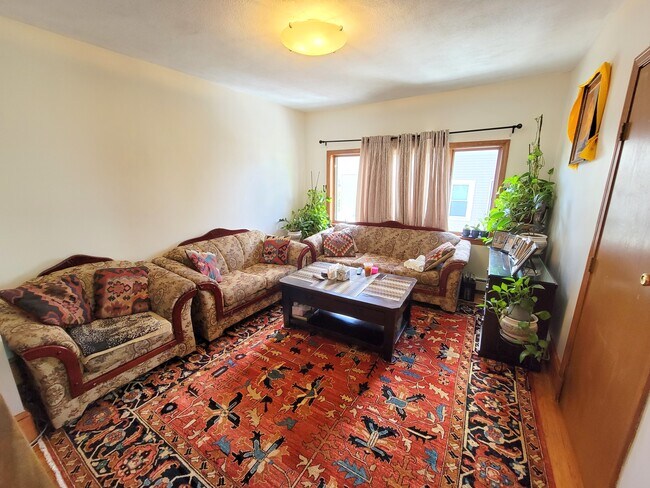 Foto del edificio - 16 Leyden St