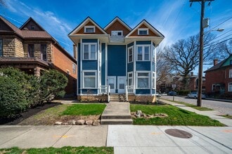 Building Photo - 732 Neil Ave