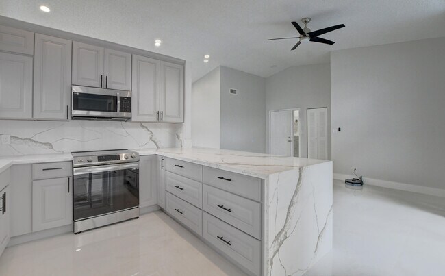 Foto del edificio - 20995 Country Creek Dr