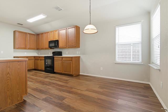 Building Photo - 148 Briar Grove Dr